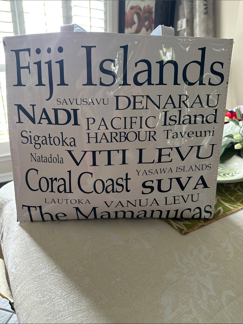 Fiji Islands White & Black Patent Printed Tote Bag By First Class Figi - NWT